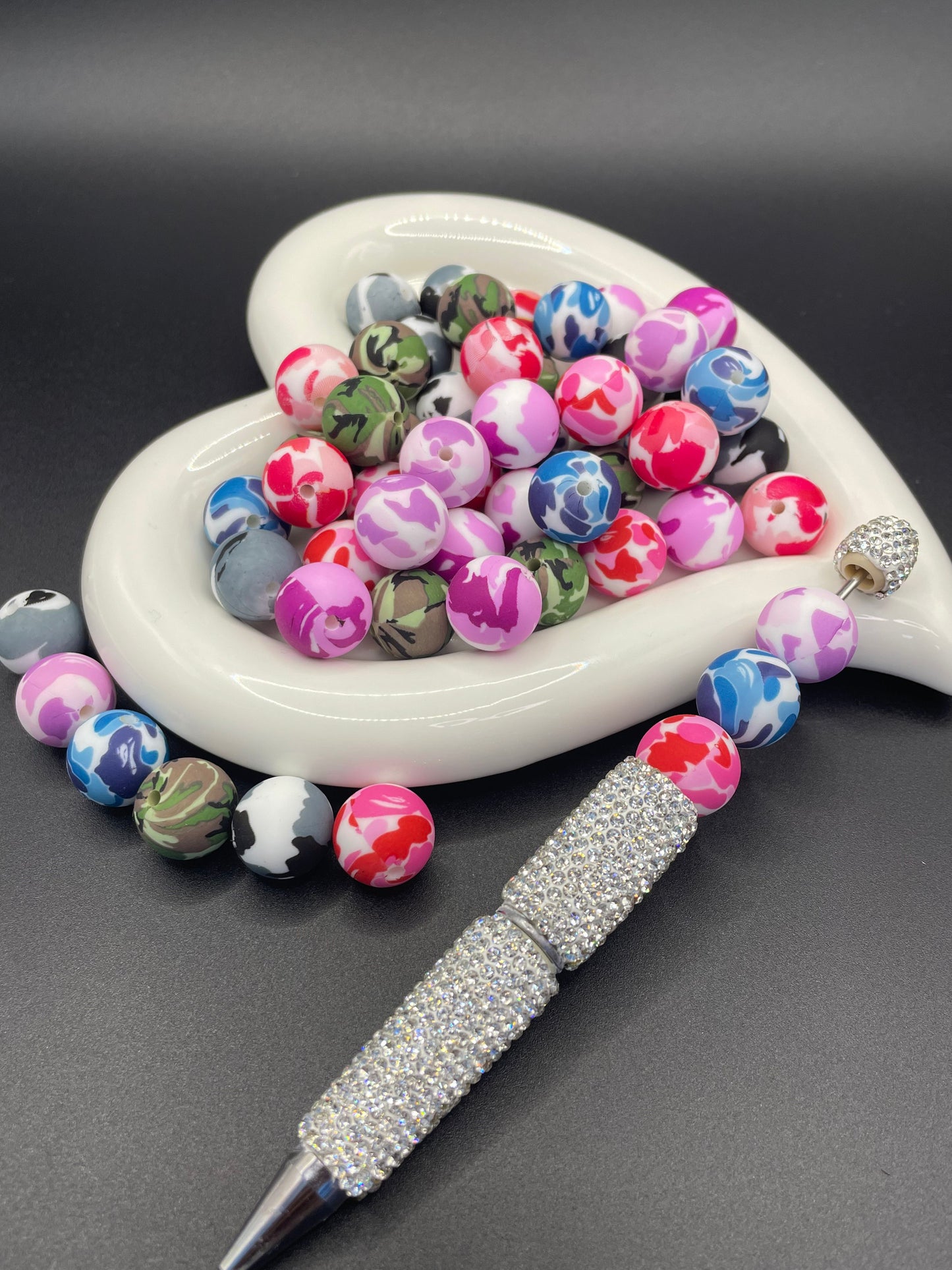 Artistic graffiti mica silicone beads, mixed colors, 15mm