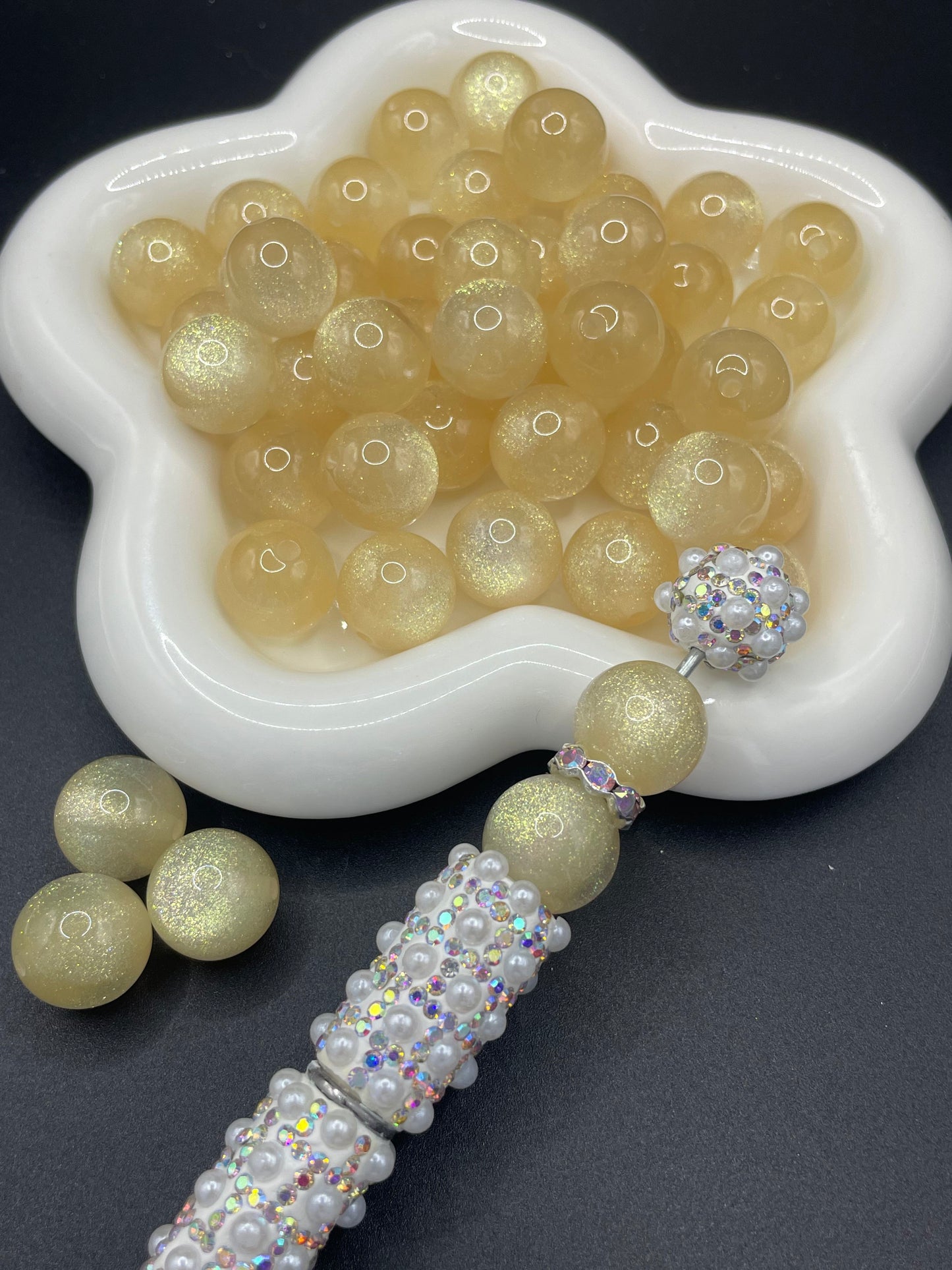 Shiny cat's eye resin beads, various colors available, 16mm