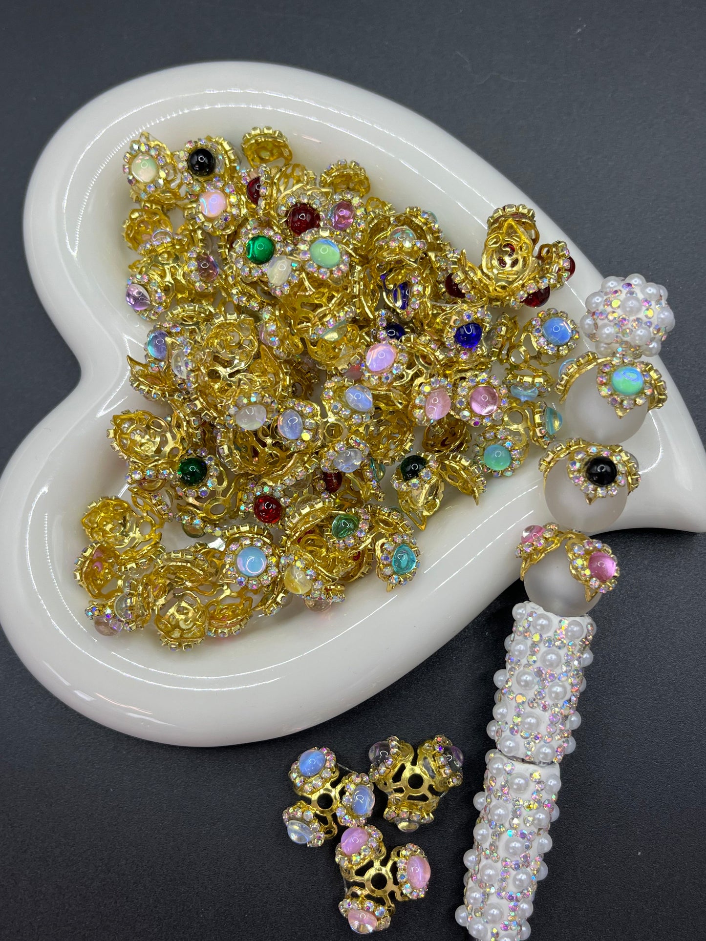 DIY Heavy Industry Rhinestone Chain Alloy Receptacle Zircon Three-petal Receptacle DIY Round Bead Receptacle Bead Pen Car Hanging Accessories