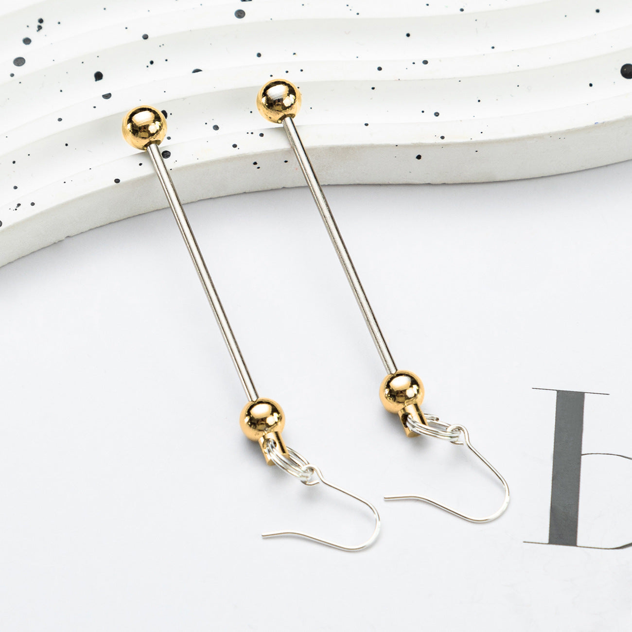 Spot DIY beaded earrings wholesale irregular gravel beaded earrings creative simple women handmade DIY earrings