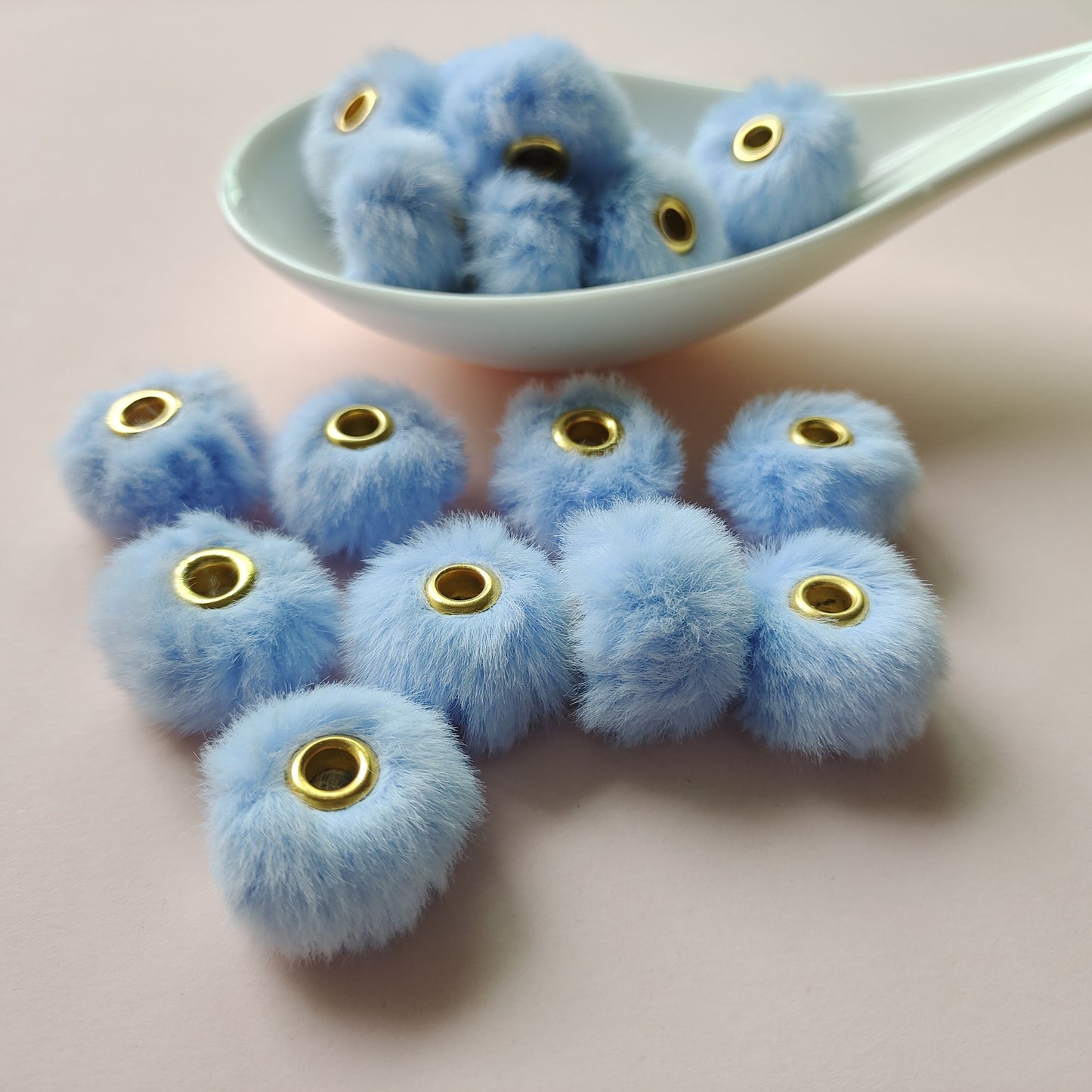 Imitation Rabbit Fur Plush Hanging Ball Beads Beads 20mm Straight Hole Hairball Beads DIY Mobile Phone Chain Accessories
