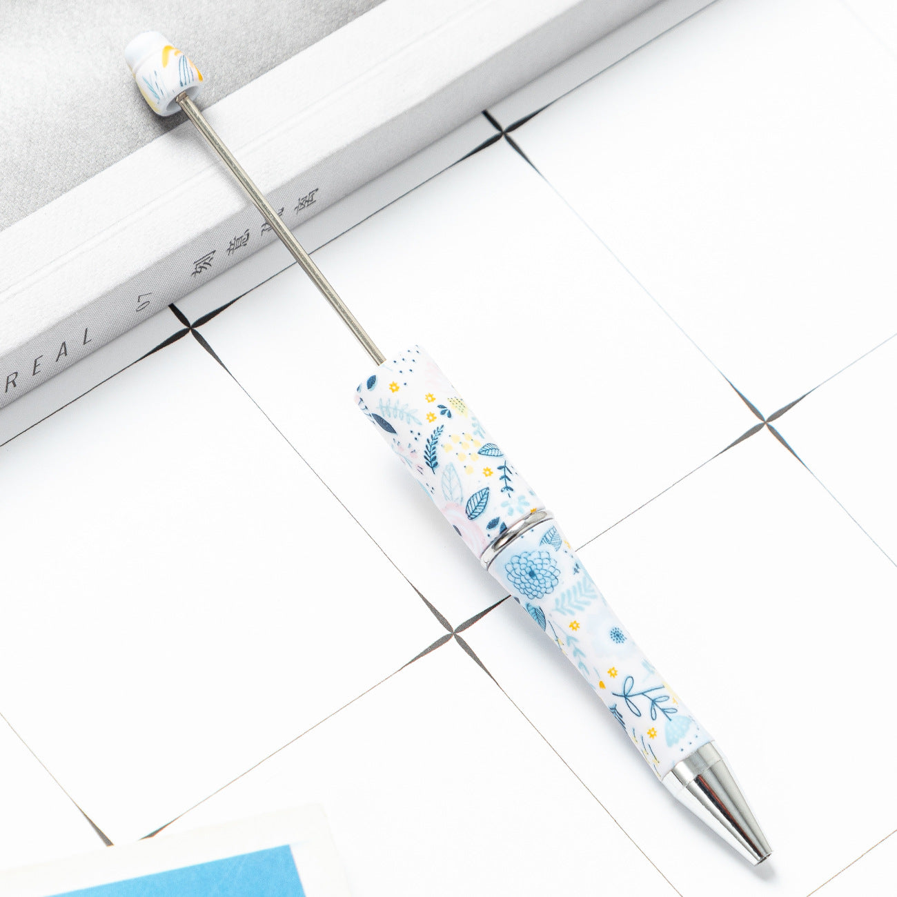 DIY plastic bead pen creative handmade leopard print floral cow bead pen wholesale printing new plastic bead pen