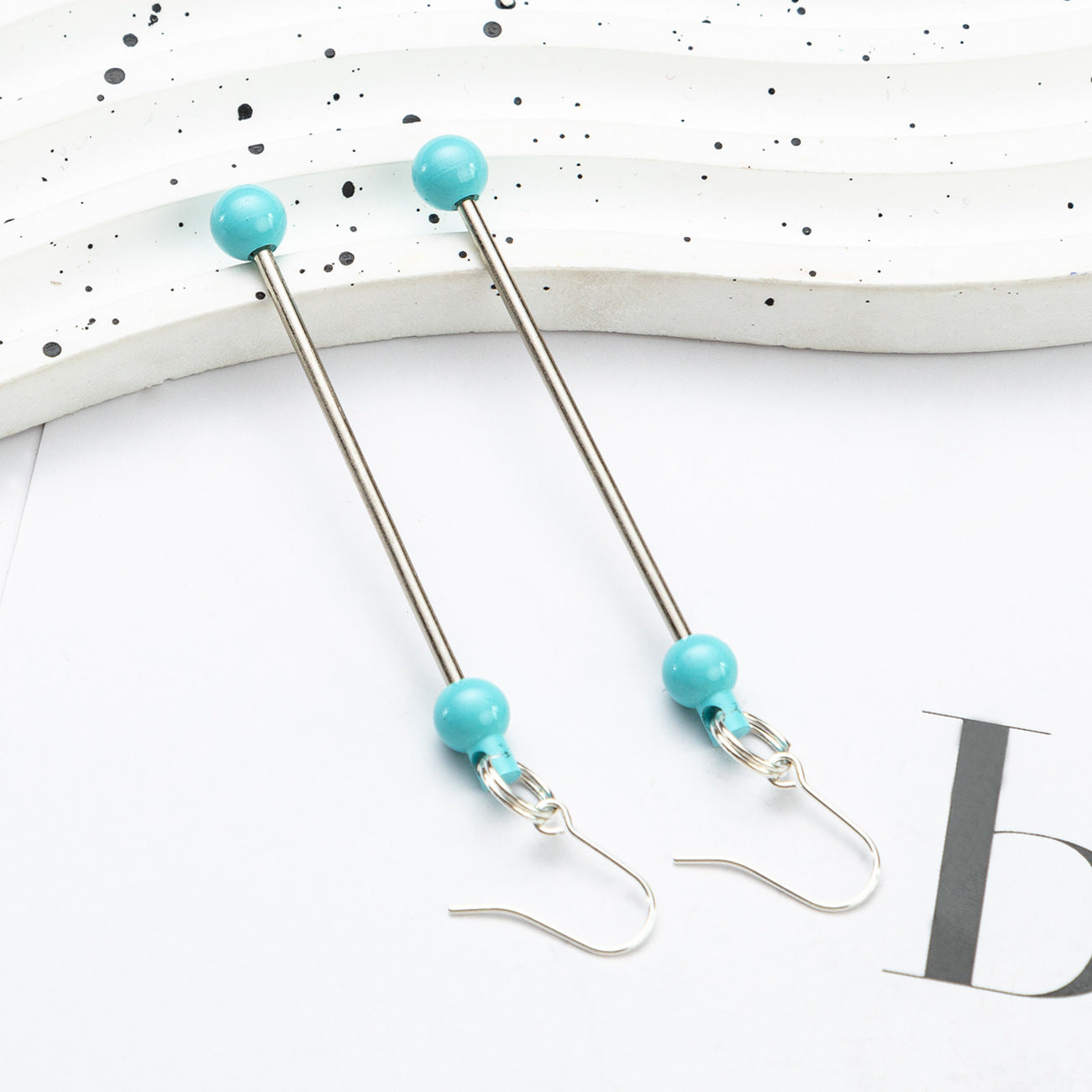 Spot DIY beaded earrings wholesale irregular gravel beaded earrings creative simple women handmade DIY earrings