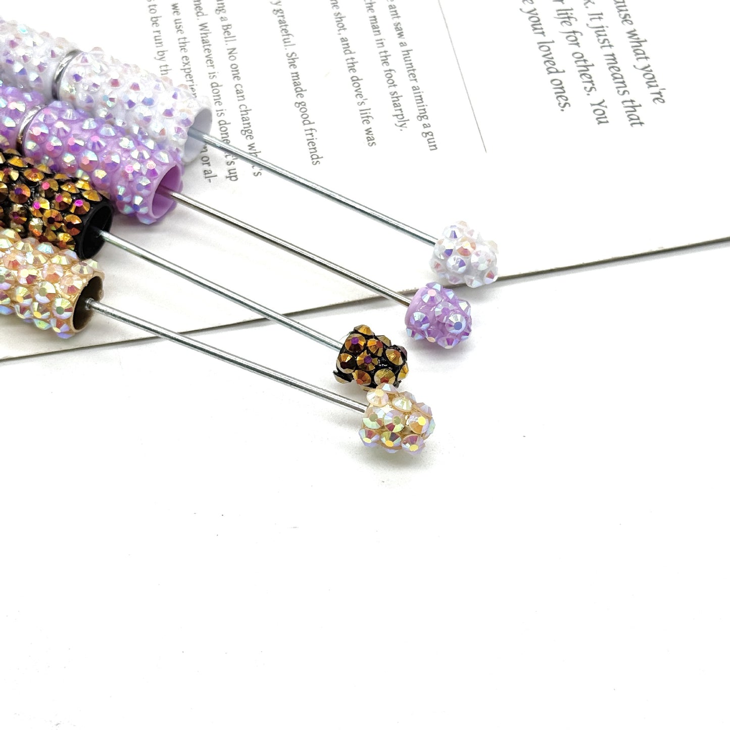 Creative Broken Diamond Full Diamond Bead Pen Handmade DIY Beaded Multi-color Ballpoint Pen ins Diamond Heavy Industry Moe Grain Pen Spot