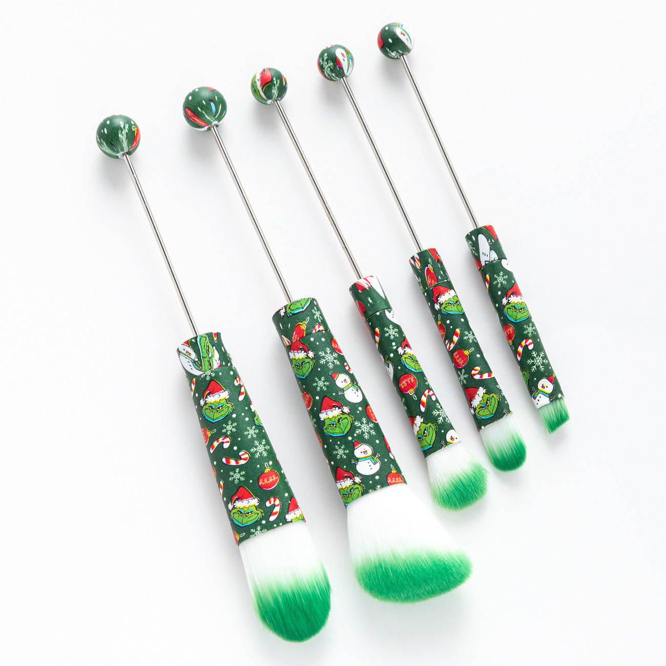 DIY metal handle beaded makeup brush, concealer brush, eyeshadow brush, eyebrow brush, Christmas and Halloween series makeup brush set.