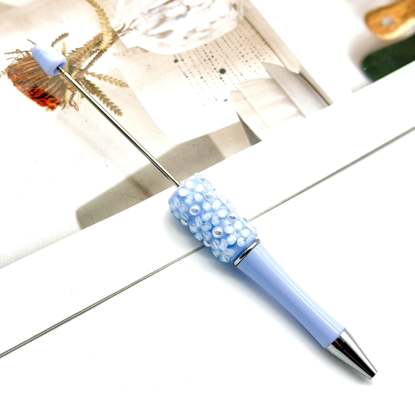 DIY floral pearl bead pen, handmade patch heavy industry beaded ballpoint pen cross-border hot-selling gift pen wholesale