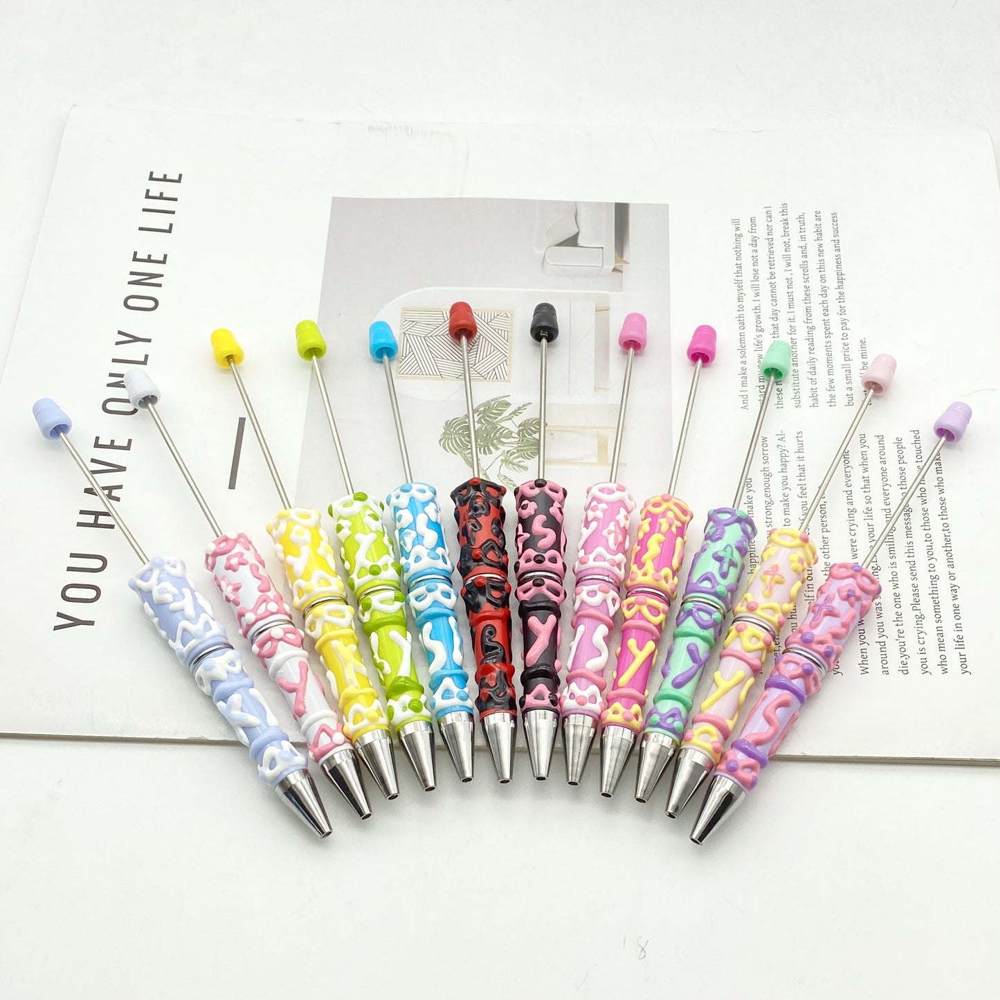 Creative cream glue hand-painted bead pen DIY hand-painted oil ballpoint pen Macaron cream cute pen spot