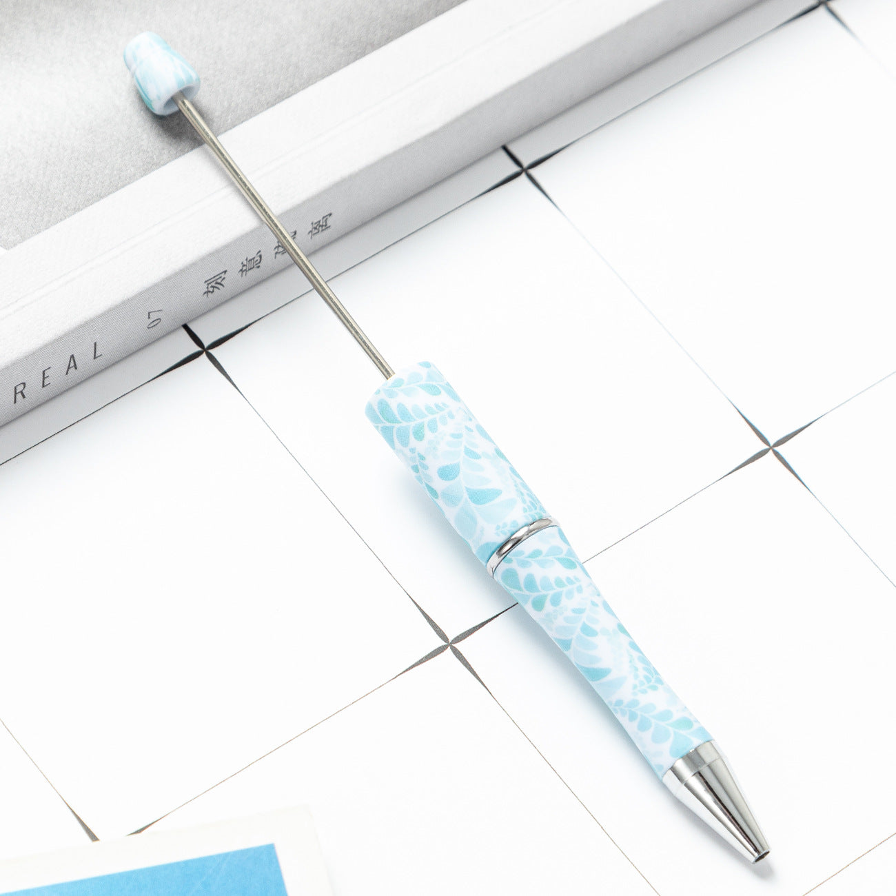 DIY plastic bead pen creative handmade leopard print floral cow bead pen wholesale printing new plastic bead pen