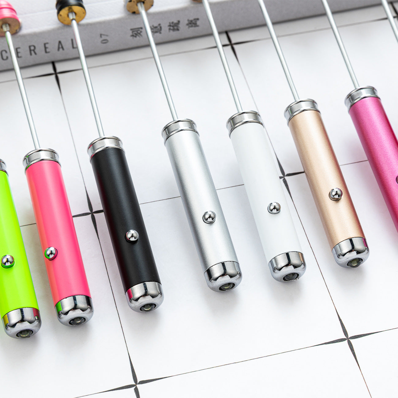 DIY beaded flashlight multi-function money detection light mini multi-color flashlight LED lighting small flashlight spot wholesale