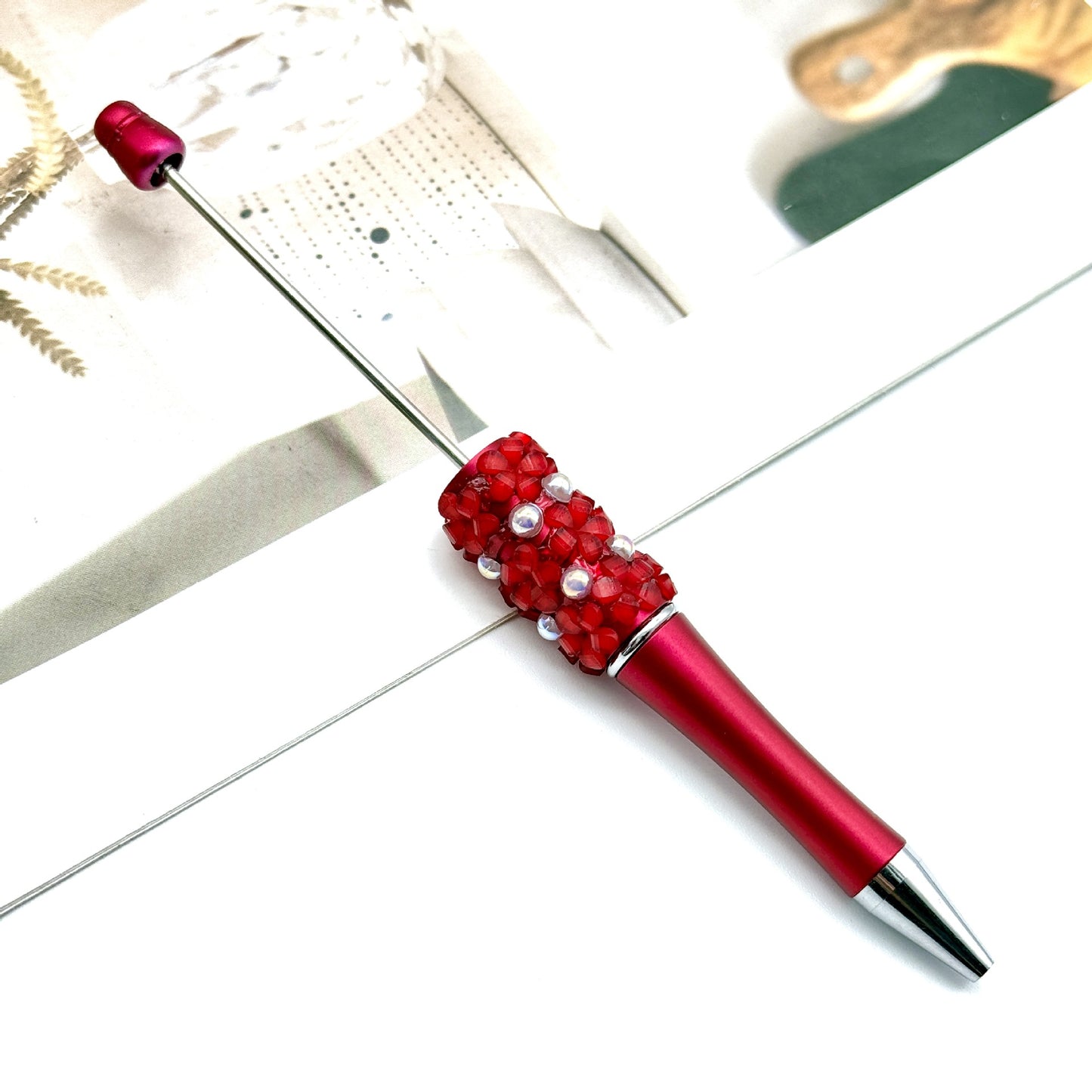 DIY floral pearl bead pen, handmade patch heavy industry beaded ballpoint pen cross-border hot-selling gift pen wholesale
