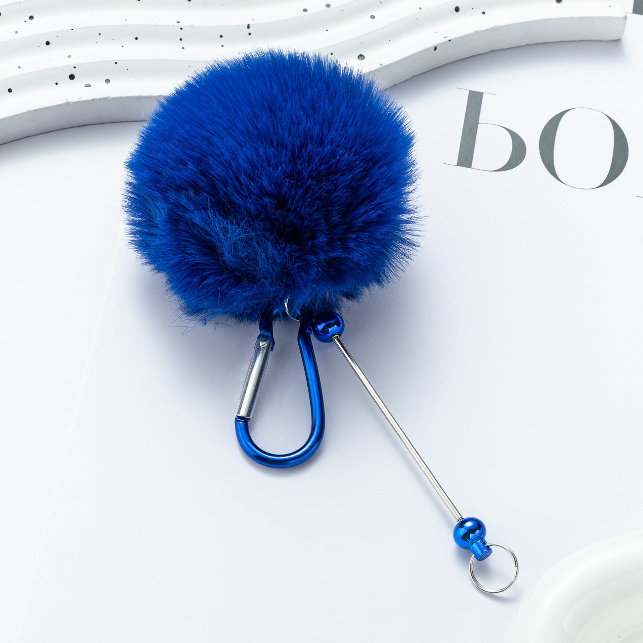 DIY beaded hairball mountaineering buckle D-type lock metal hook buckle furry pendant mountaineering buckle wholesale