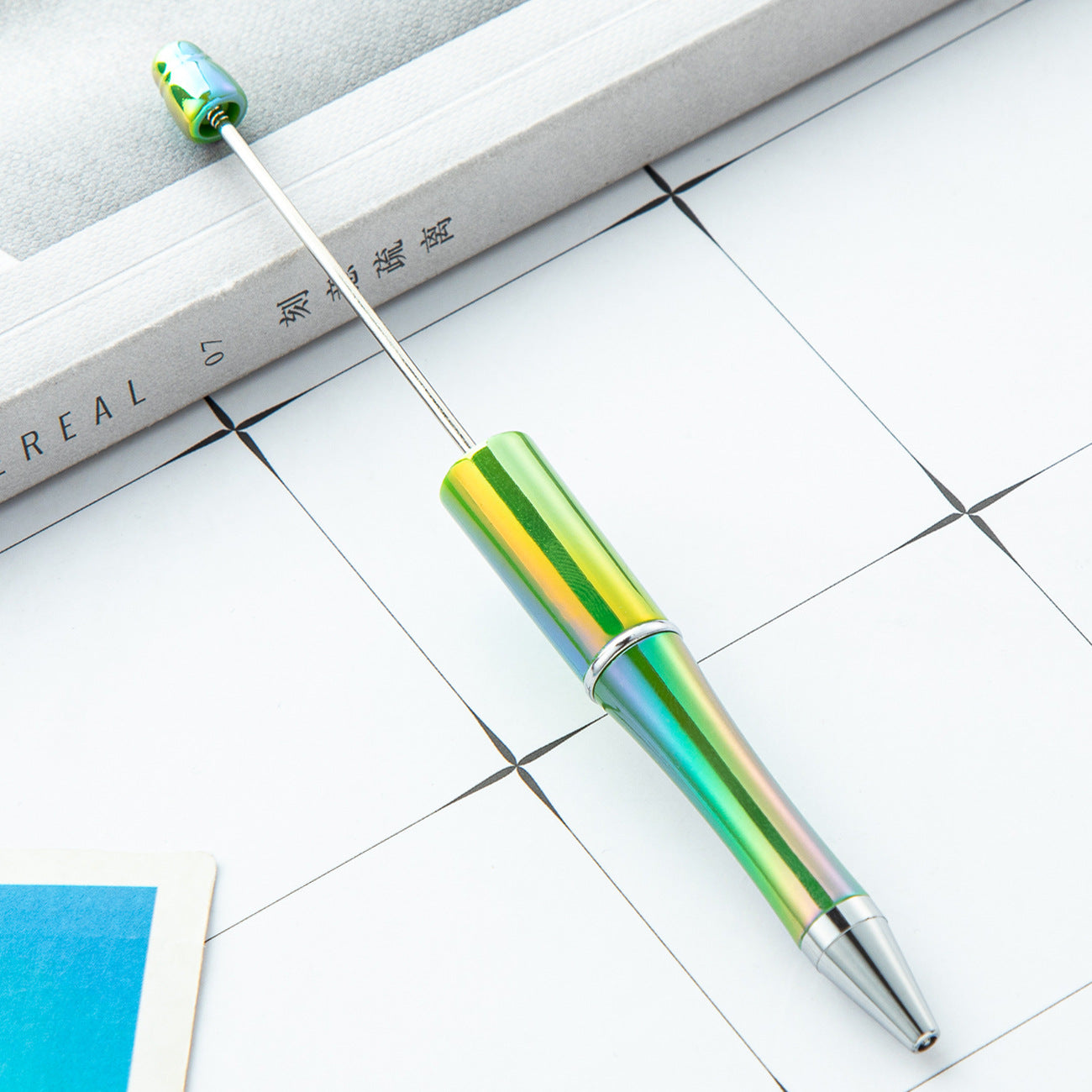 Cross-border plastic bead pen wholesale student creative handmade DIY ballpoint pen new UV gradual change bead pen wholesale