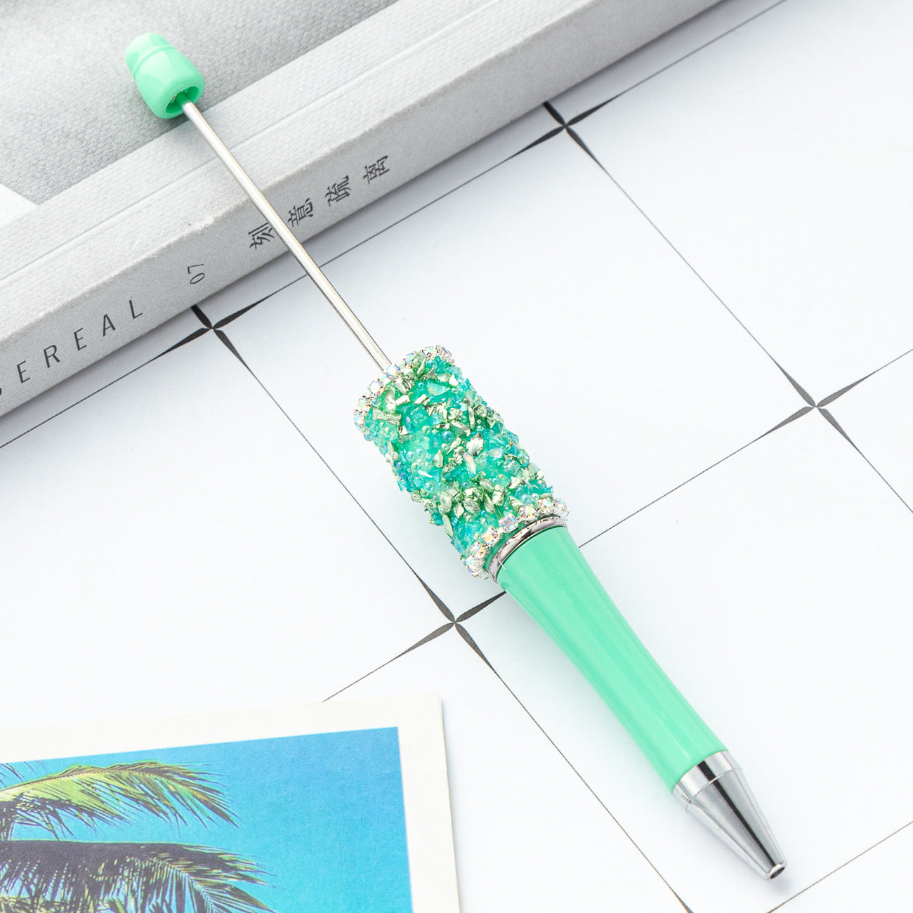 DIY crystal gravel bead pen wholesale creative exquisite cute girl heart plastic pen multi-color spinning ballpoint pen