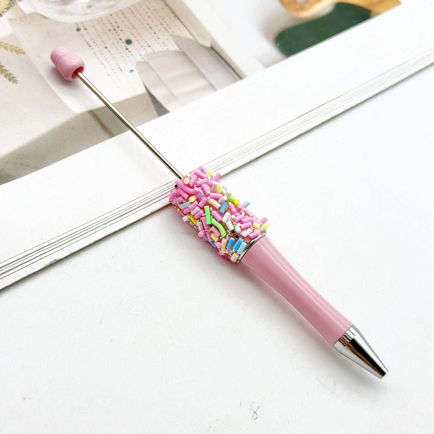 DIY colored sugar bead pen ins colored sugar needle candy cute pen, colored chocolate candy beaded ballpoint pen spot