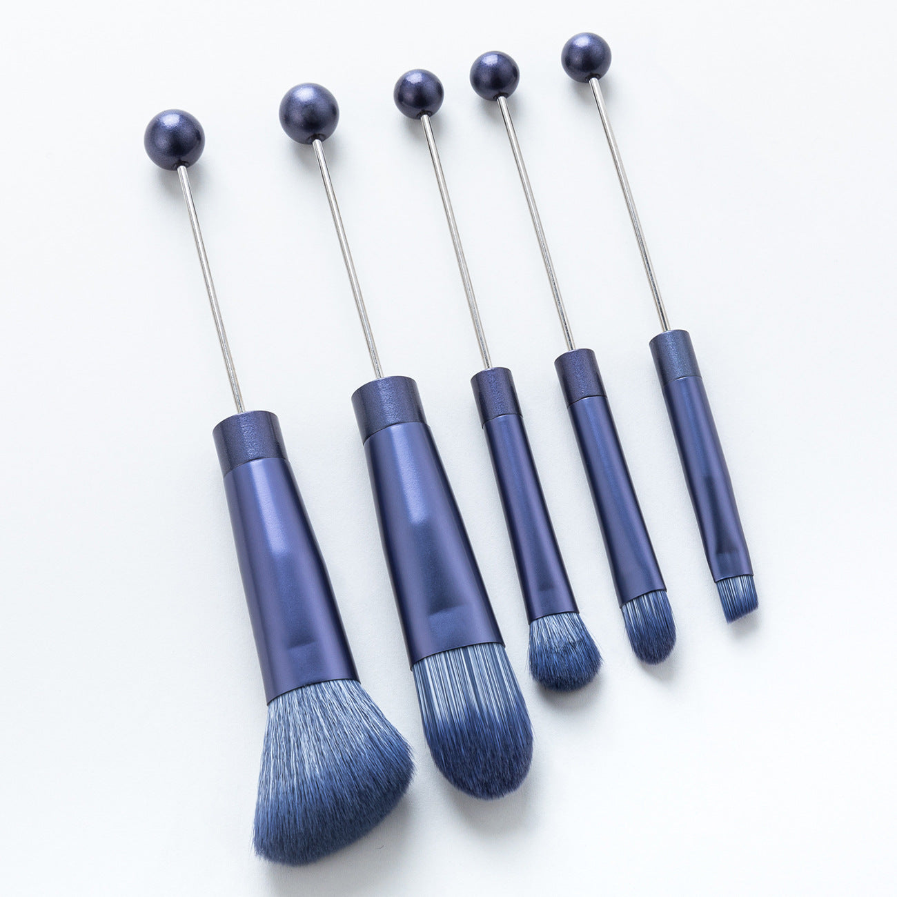 DIY metal handle string beads makeup brush set, concealer brush, eyeshadow brush, eyebrow brush, makeup, makeup tools wholesale