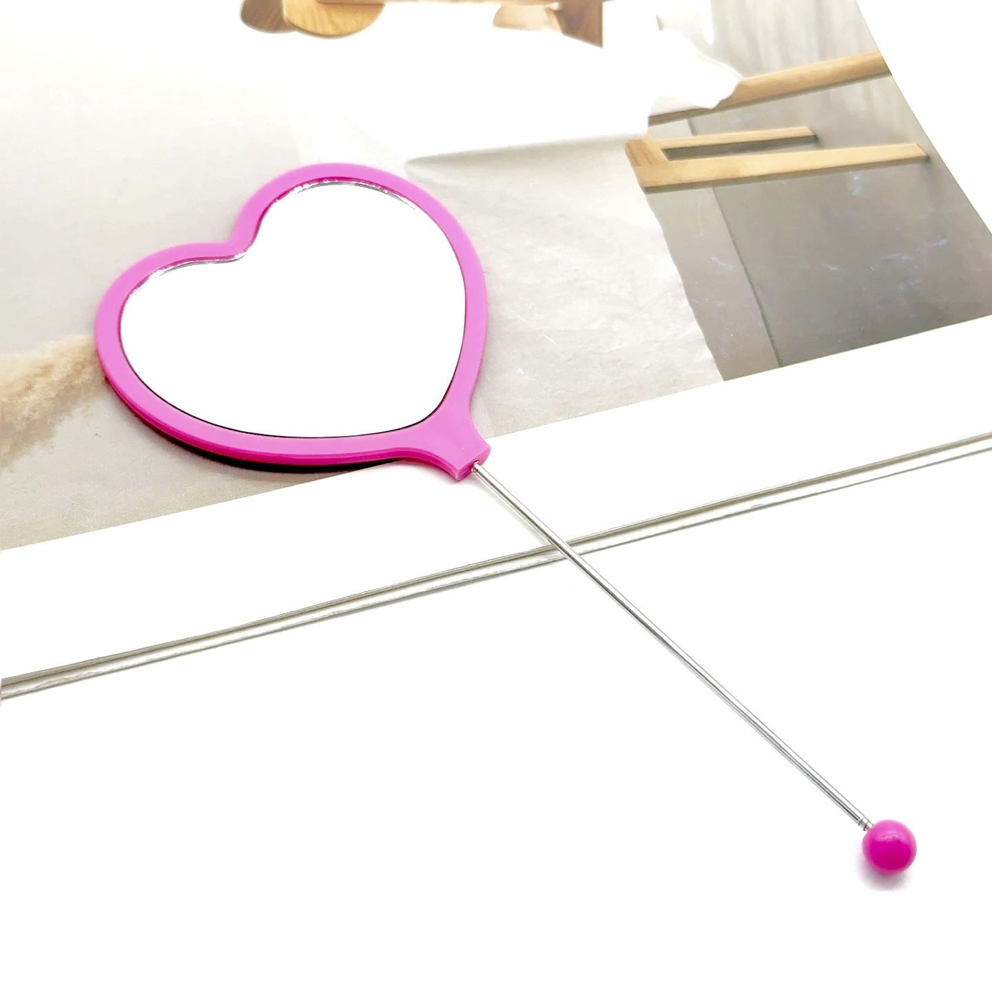 New DIY beaded mirror, love shape handheld makeup mirror, carry single-sided love handle mirror with you in stock