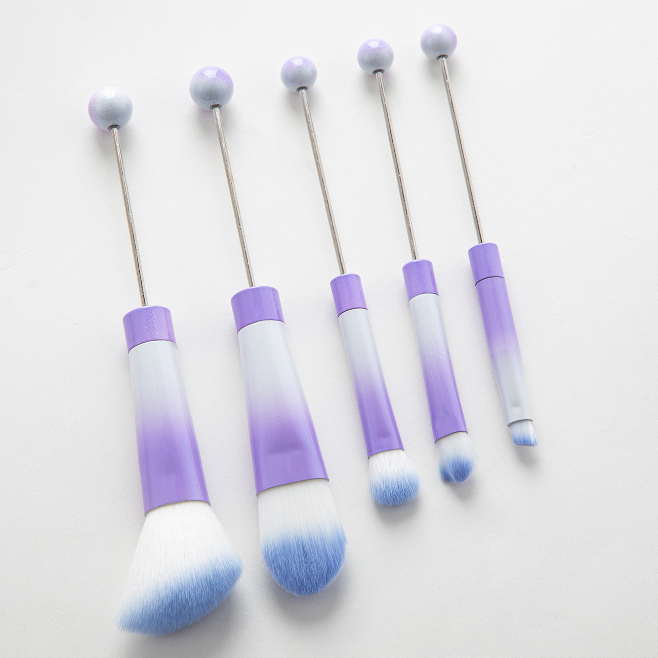 DIY metal handle string beads makeup brush set, concealer brush, eyeshadow brush, eyebrow brush, makeup, makeup tools wholesale
