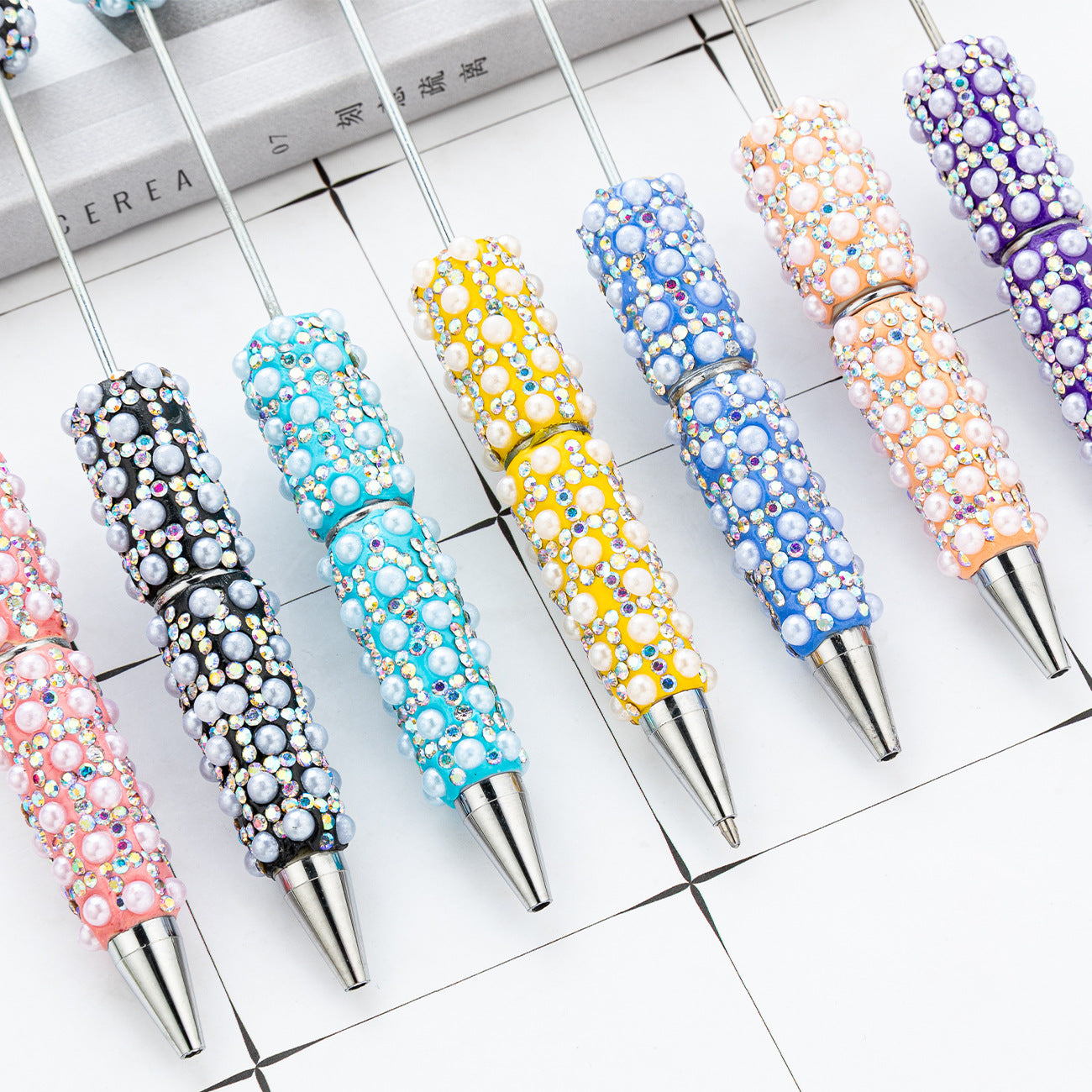 Cross-border DIY pearl bead pen handmade full of diamonds pearl bead pen swirling multi-color bead pen plastic pen