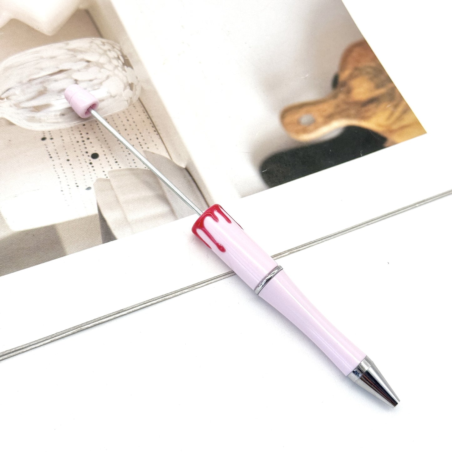 New DIY bloodprint bead pen, creative Halloween Christmas bloodprint hand-painted modeling ballpoint pen spot wholesale