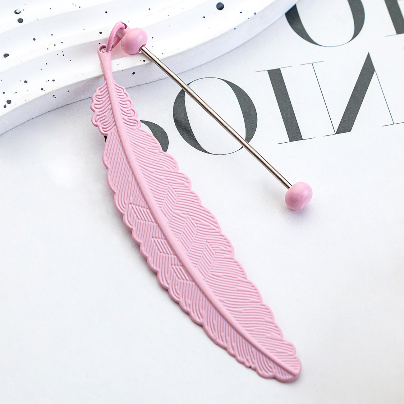 Spot metal feather bookmark creative DIY beaded bookmark pendant children's reward small gift mark book page folder