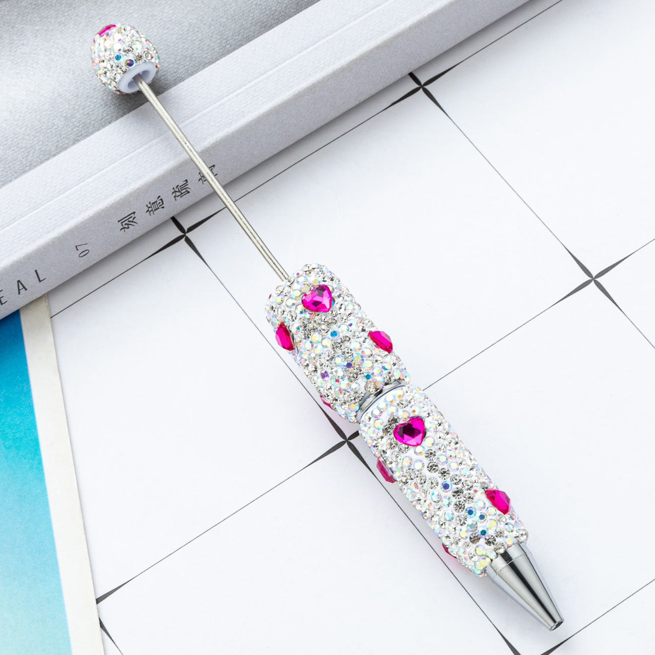 Cross-border love bead pen DIY heavy industry diamond-encrusted bead pen hand-pasted full diamond bead ballpoint pen plastic pen