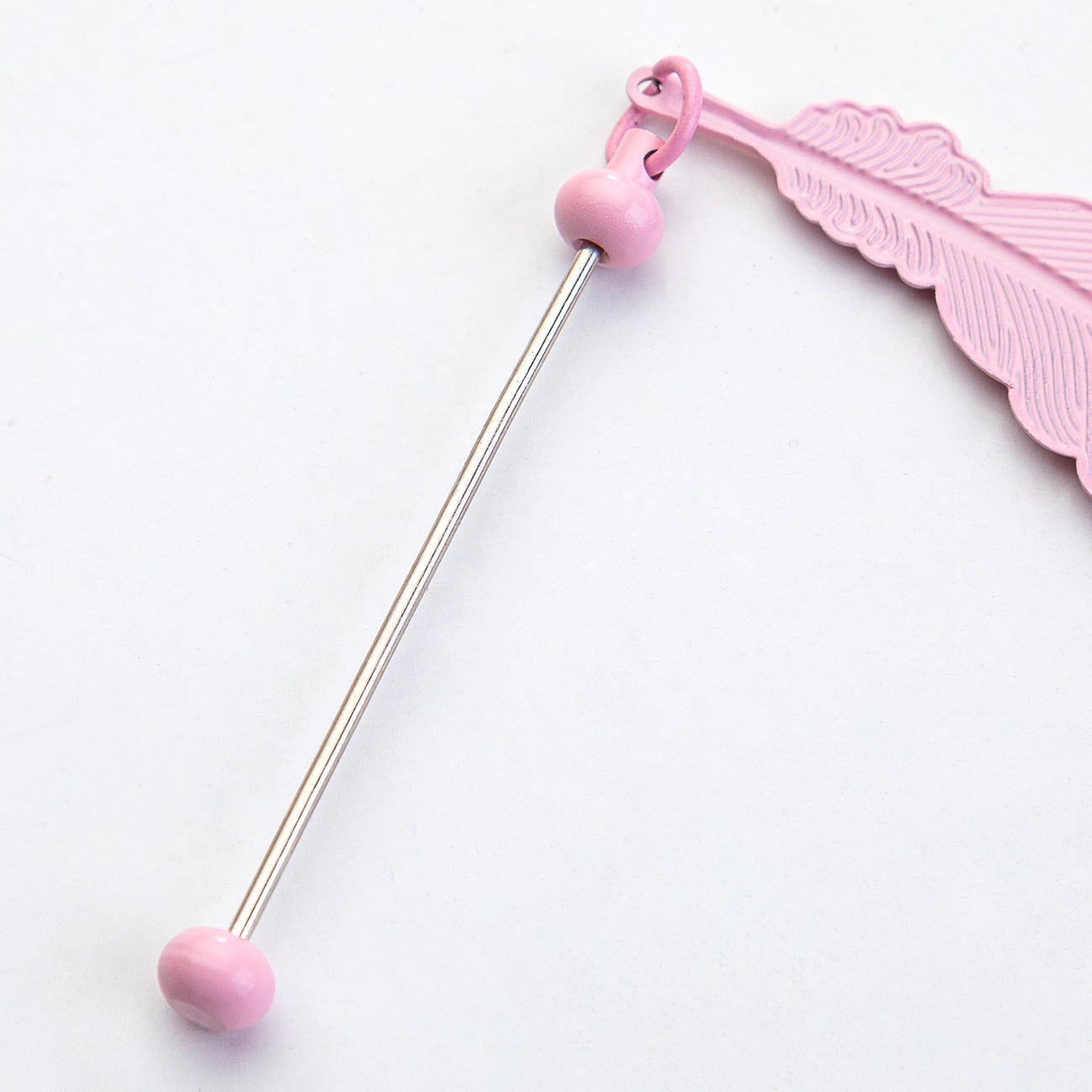 Spot metal feather bookmark creative DIY beaded bookmark pendant children's reward small gift mark book page folder