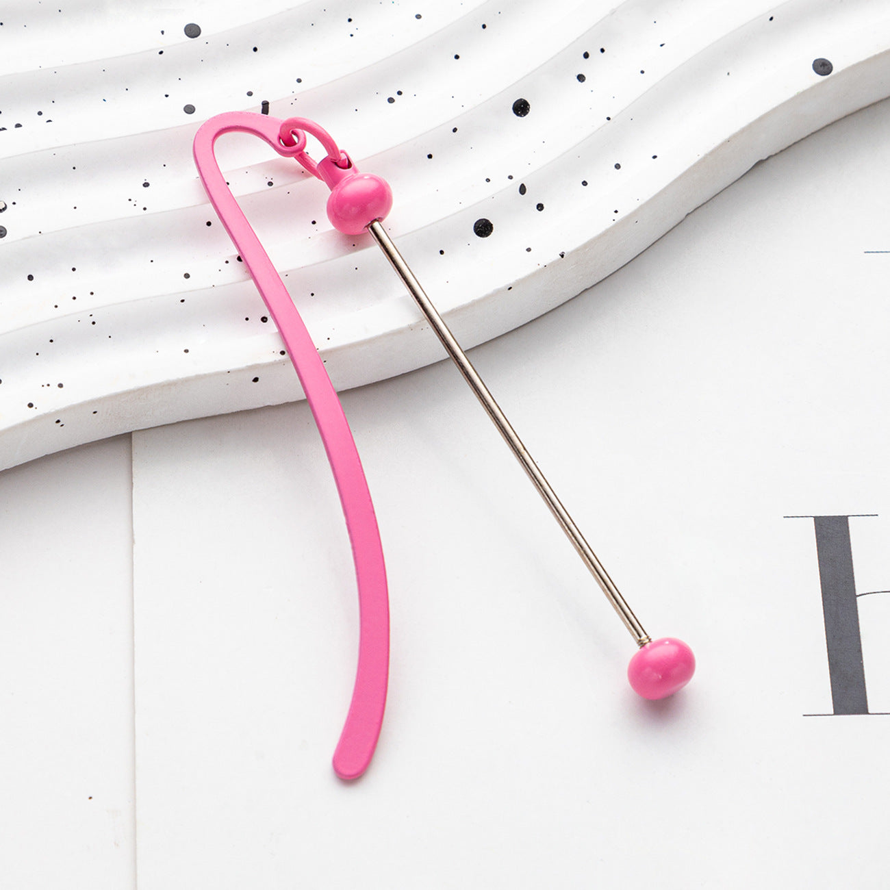 Spot metal bookmark wholesale creative DIY beaded bookmark pendant children's reward small gift mark book page folder
