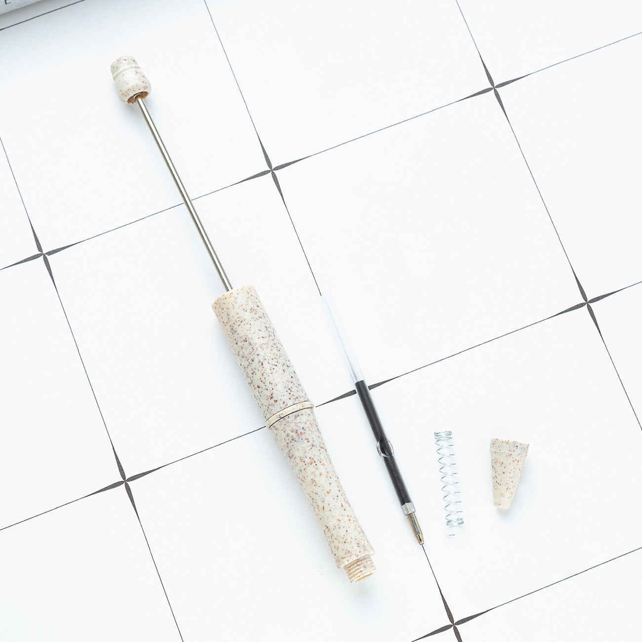 New wheat straw bead pen DIY bead pen creative multi-color bead pen writing cute pen spot wholesale