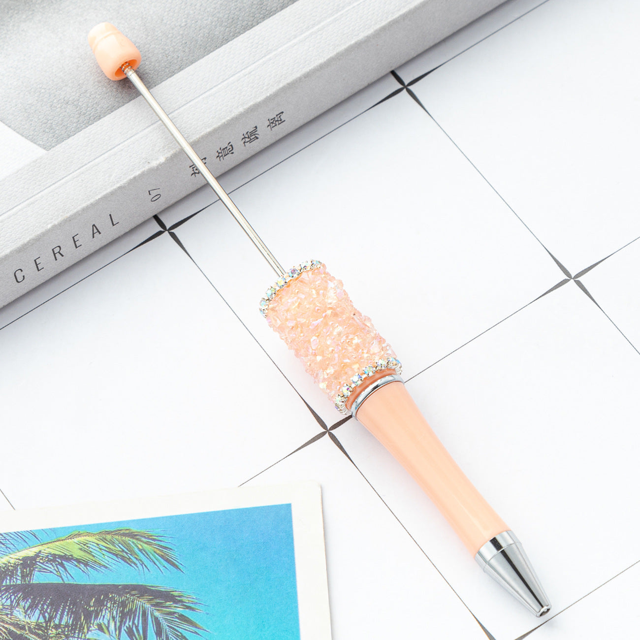 DIY crystal gravel bead pen wholesale creative exquisite cute girl heart plastic pen multi-color spinning ballpoint pen