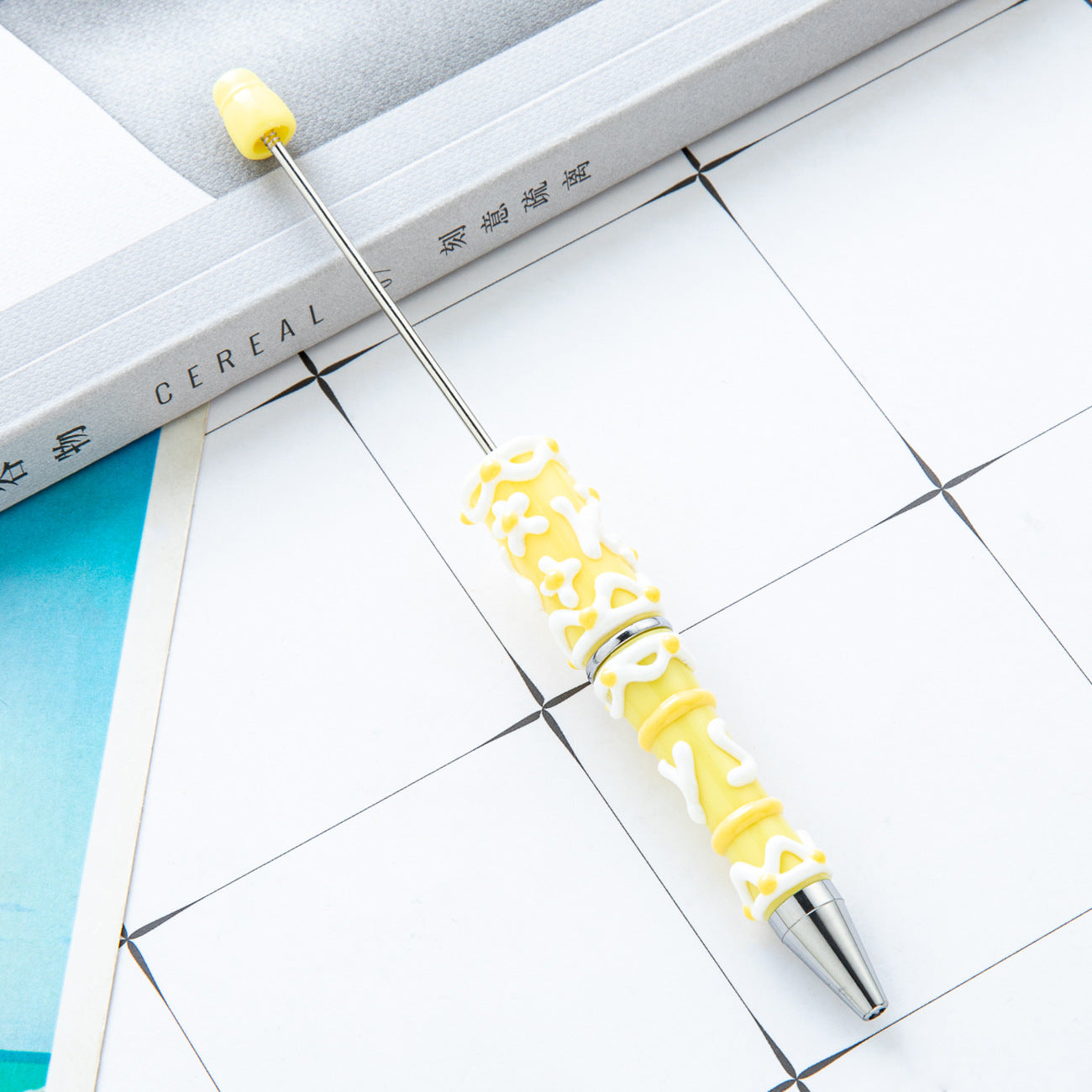 Spot cream glue hand-painted bead pen DIY hand-painted oil ballpoint pen Macaron plastic beaded ballpoint pen