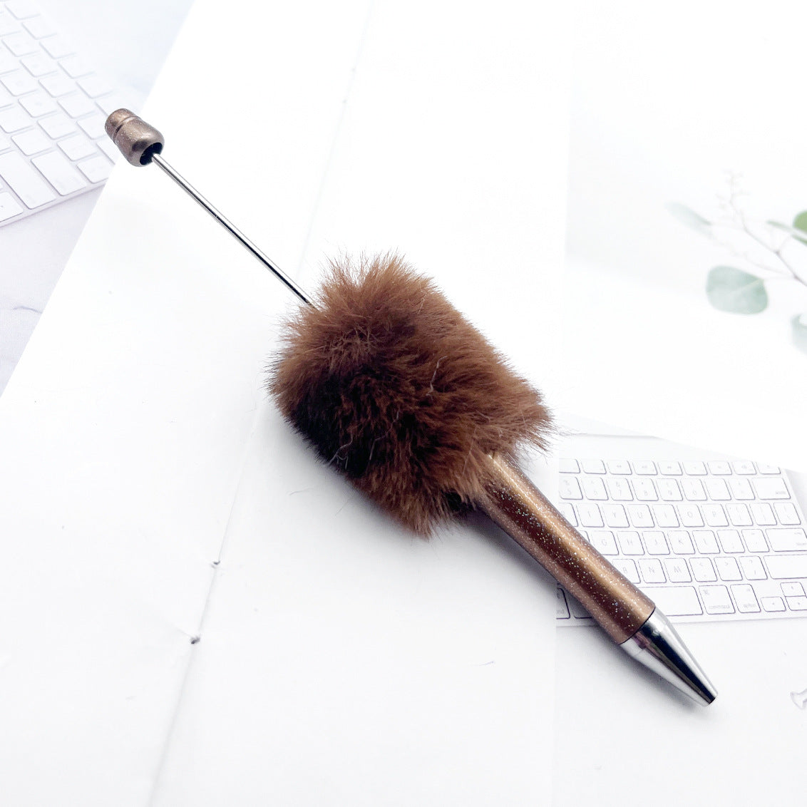 Cross-border innovative leopard print hairball bead pen DIY handmade hairball ballpoint pen cute student gift pen spot