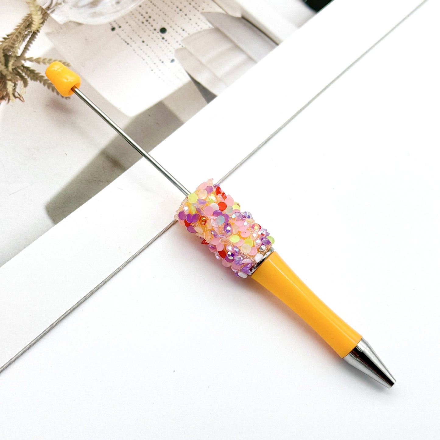 New DIY petal sequined bead pen, Macaron multi-color bead-piercing ballpoint pen cross-border sprouting pen manufacturers wholesale