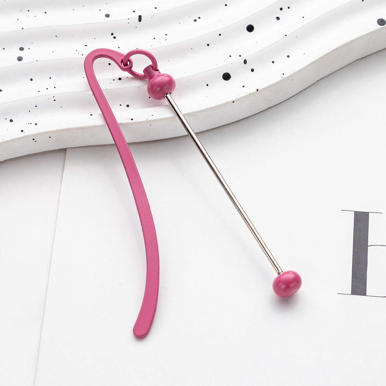 Spot metal bookmark wholesale creative DIY beaded bookmark pendant children's reward small gift mark book page folder