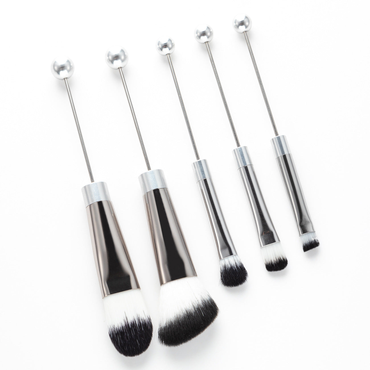 DIY metal handle string beads makeup brush set, concealer brush, eyeshadow brush, eyebrow brush, makeup, makeup tools wholesale