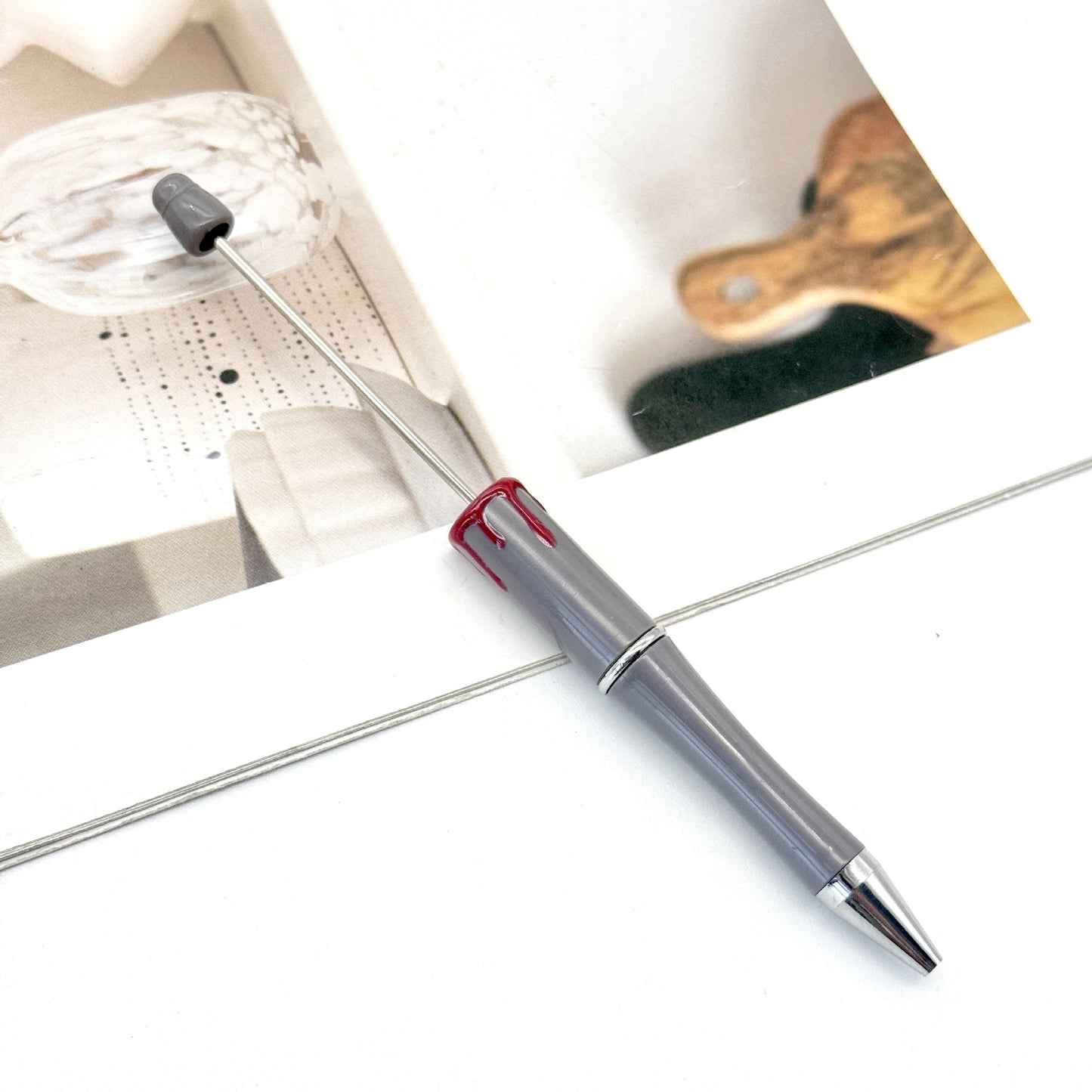 New DIY bloodprint bead pen, creative Halloween Christmas bloodprint hand-painted modeling ballpoint pen spot wholesale