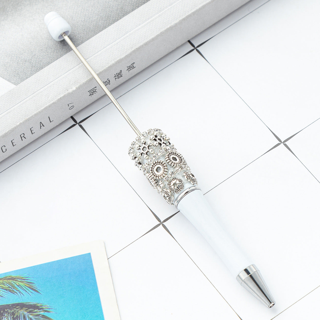 New DIY retro flower bead pen wholesale creative DIY handmade plastic bead pen cute girl heart plastic pen