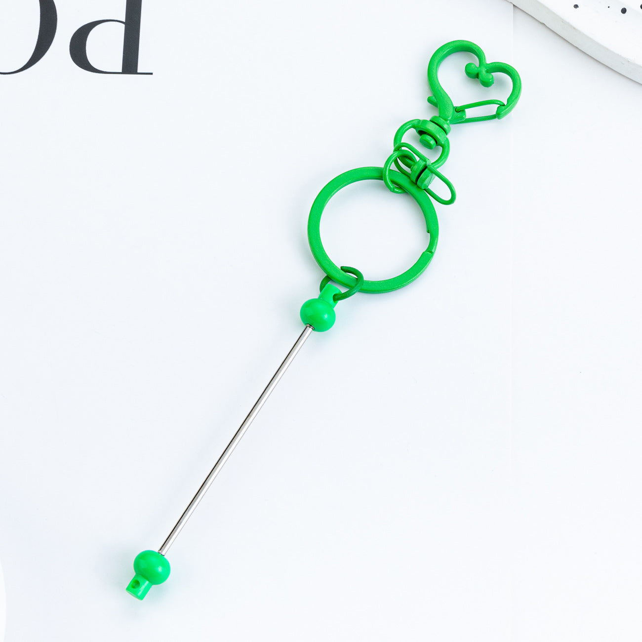 New DIY beaded love keychain pendant, small gift pendant, metal keychain, candy-colored keychain.