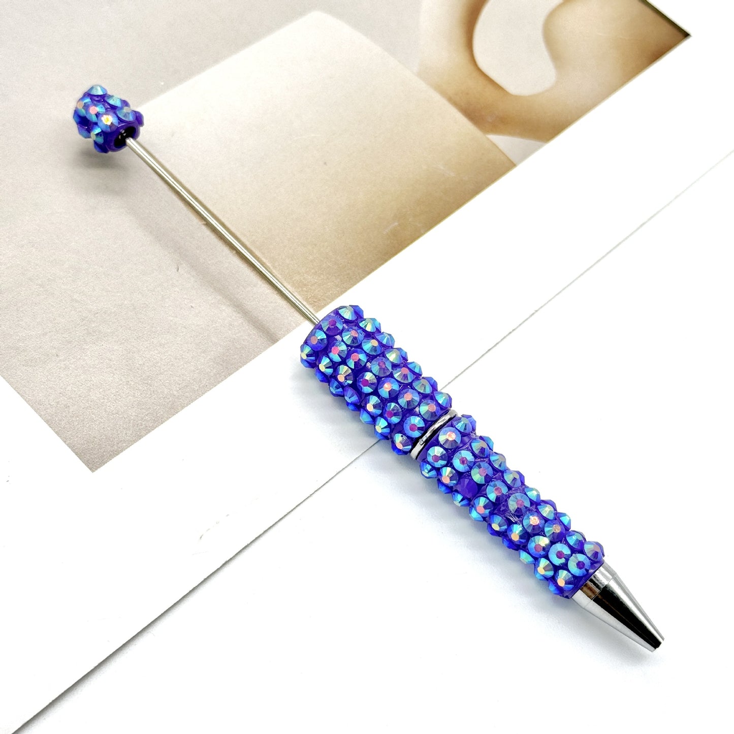 Creative Broken Diamond Full Diamond Bead Pen Handmade DIY Beaded Multi-color Ballpoint Pen ins Diamond Heavy Industry Moe Grain Pen Spot