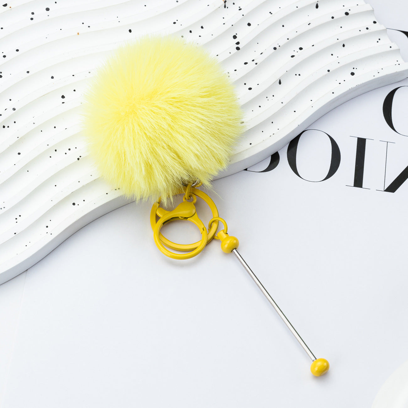 DIY beaded hairball keychain creative personalized bag pendant keychain plush pendant key pendant