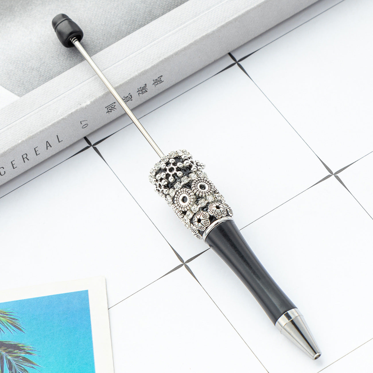 New DIY retro flower bead pen wholesale creative DIY handmade plastic bead pen cute girl heart plastic pen