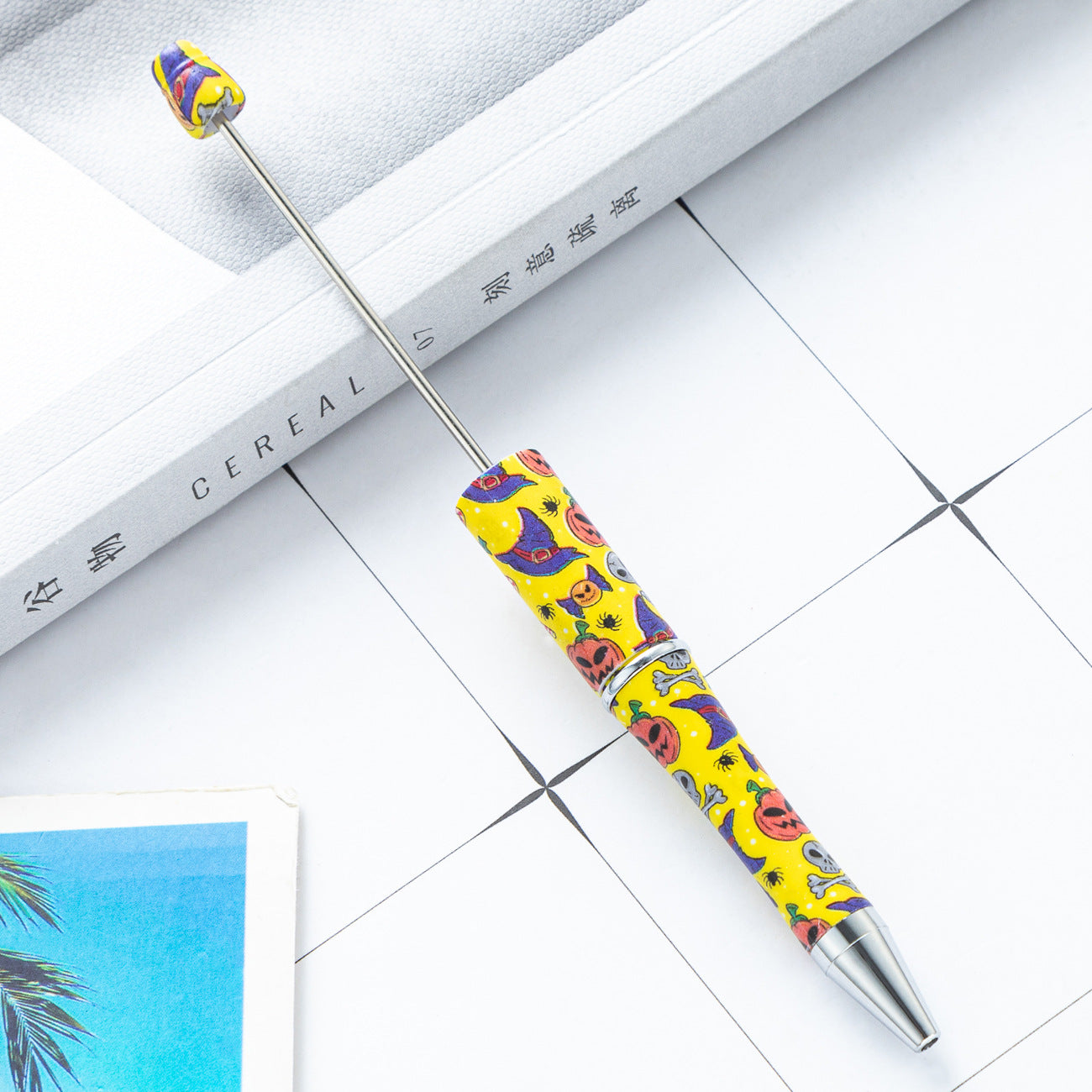 Cross-border new DIY plastic bead pen Christmas Halloween beaded ballpoint pen spot wholesale printing bead pen