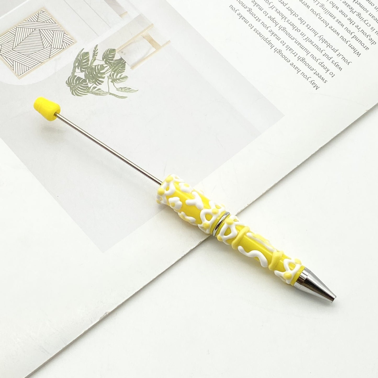 Creative cream glue hand-painted bead pen DIY hand-painted oil ballpoint pen Macaron cream cute pen spot