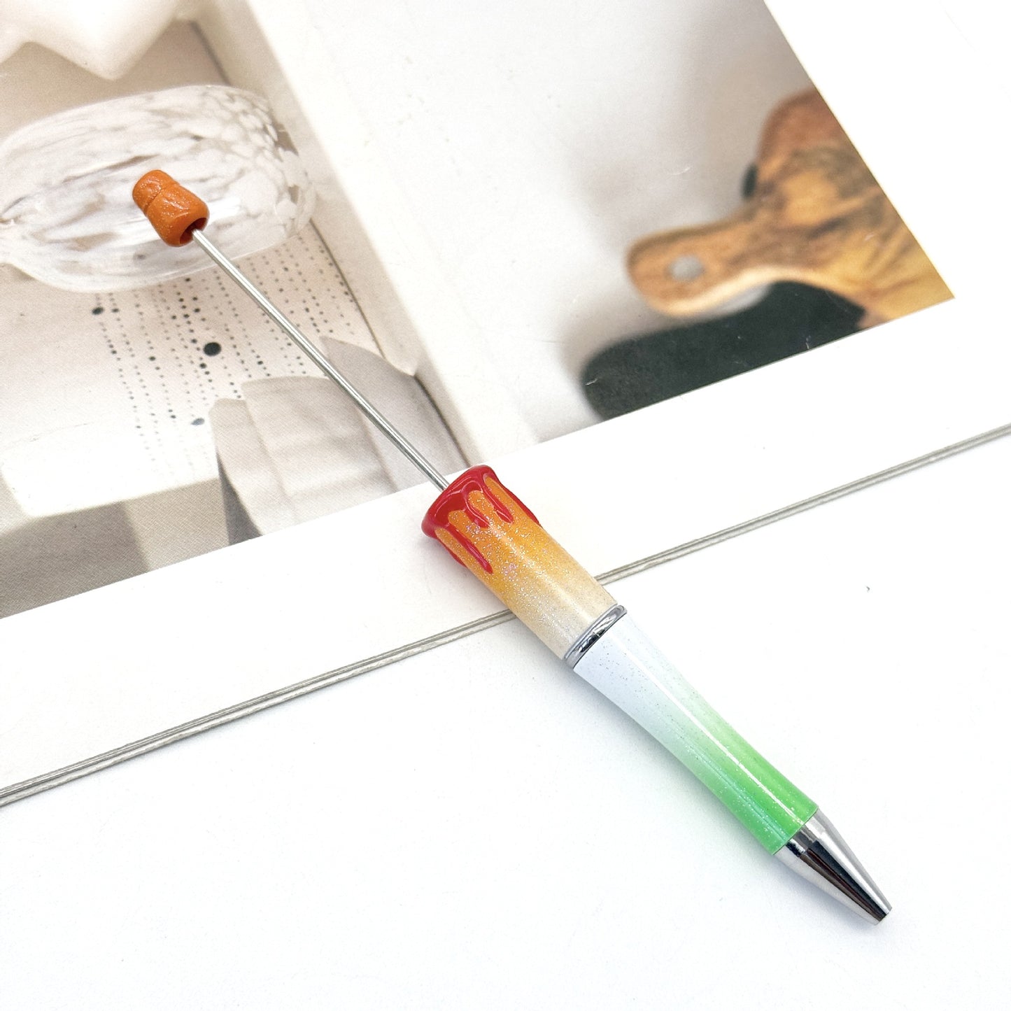 New DIY bloodprint bead pen, creative Halloween Christmas bloodprint hand-painted modeling ballpoint pen spot wholesale