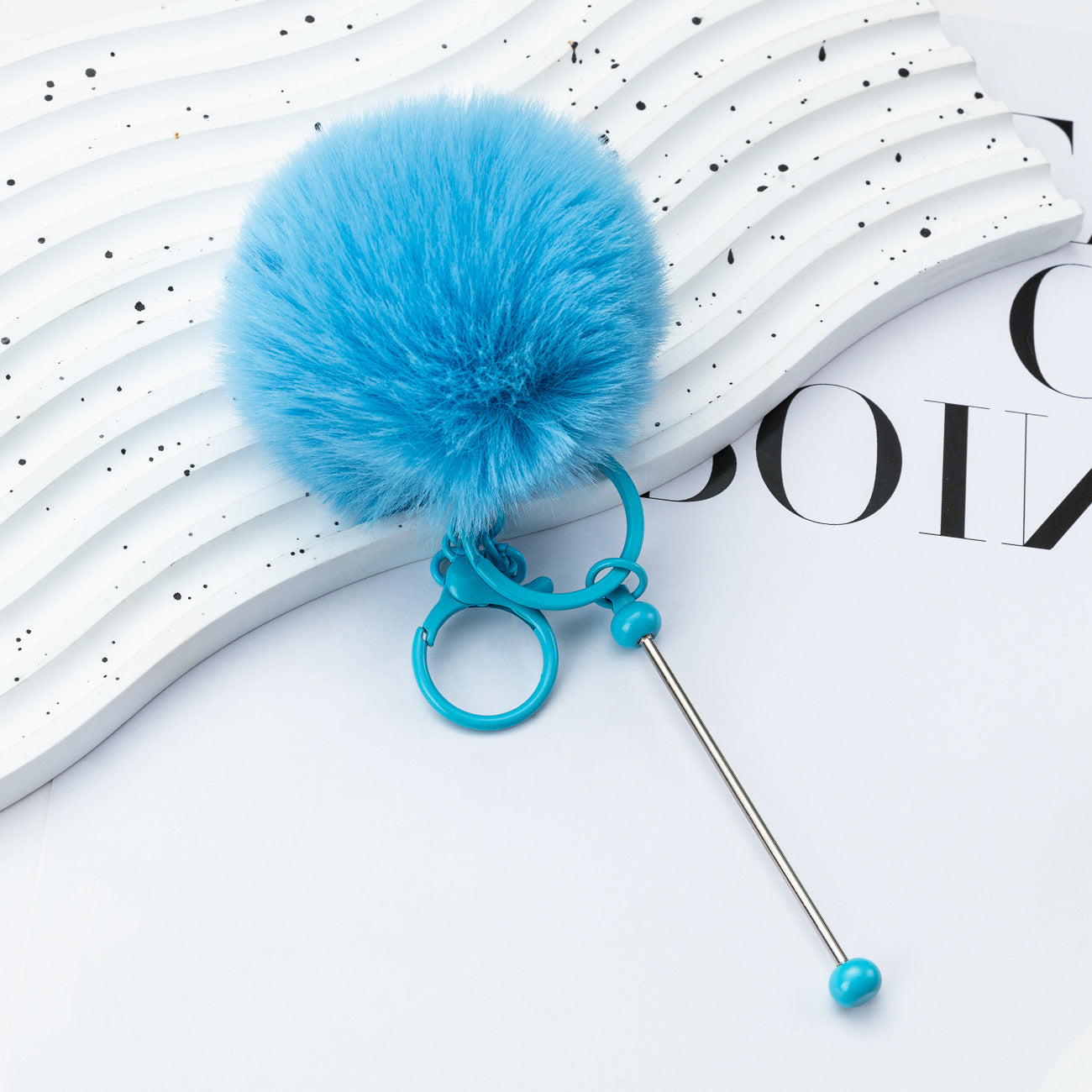 DIY beaded hairball keychain creative personalized bag pendant keychain plush pendant key pendant