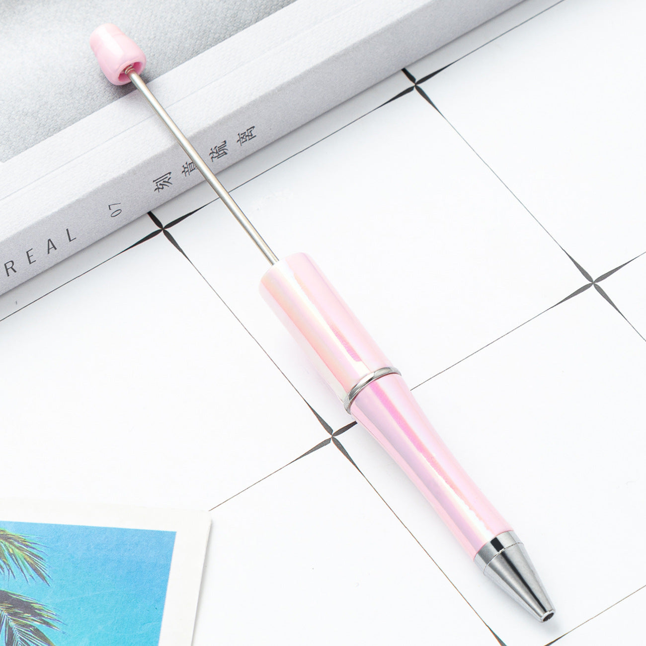 Cross-border plastic bead pen wholesale student creative handmade DIY ballpoint pen new UV gradual change bead pen wholesale