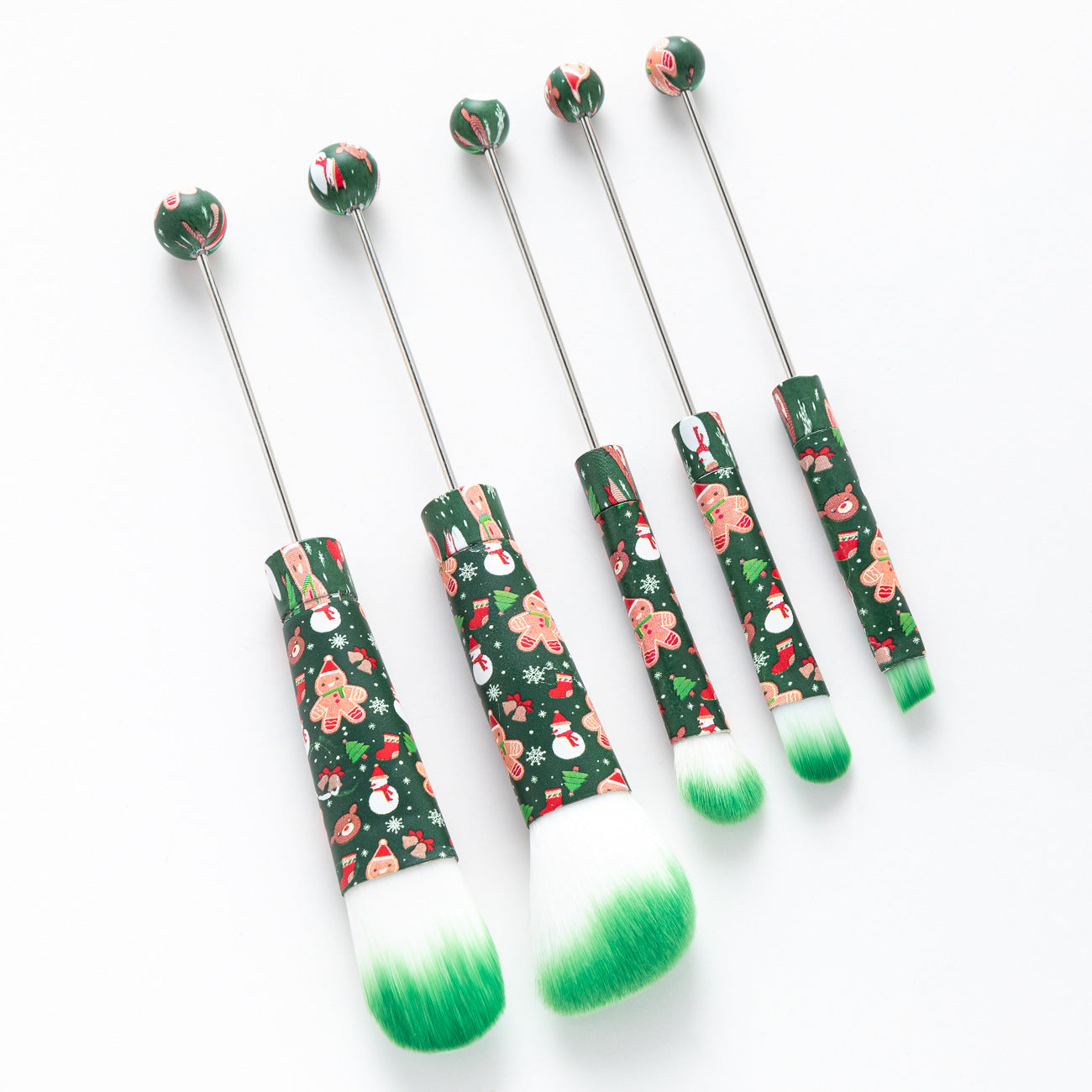 DIY metal handle beaded makeup brush, concealer brush, eyeshadow brush, eyebrow brush, Christmas and Halloween series makeup brush set.