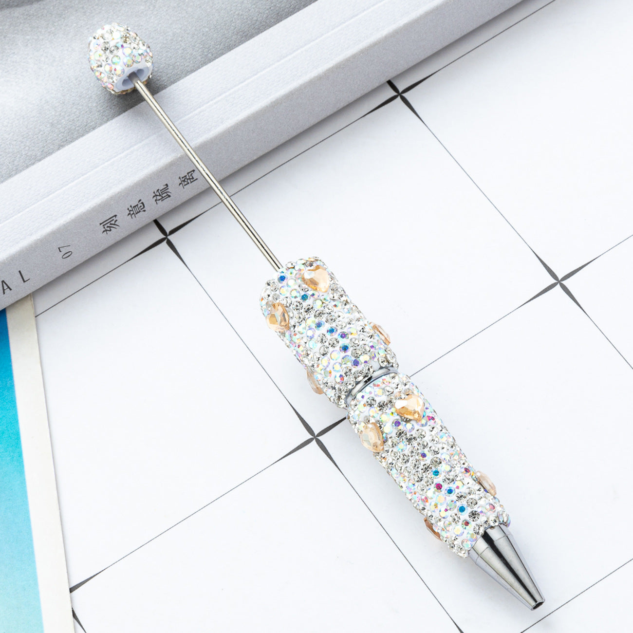Cross-border love bead pen DIY heavy industry diamond-encrusted bead pen hand-pasted full diamond bead ballpoint pen plastic pen