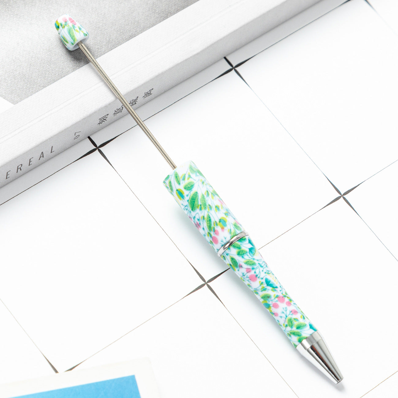 DIY plastic bead pen creative handmade leopard print floral cow bead pen wholesale printing new plastic bead pen
