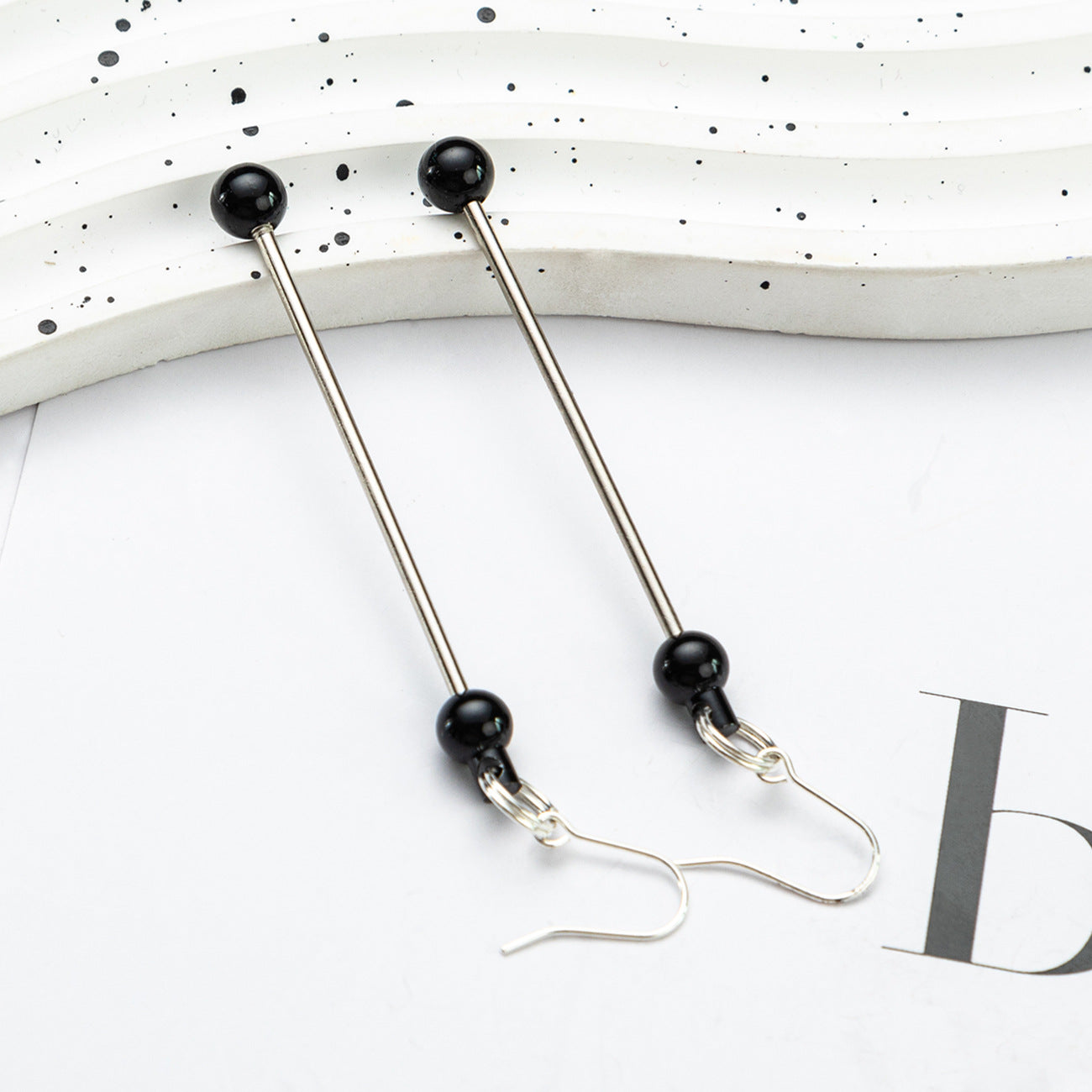 Spot DIY beaded earrings wholesale irregular gravel beaded earrings creative simple women handmade DIY earrings