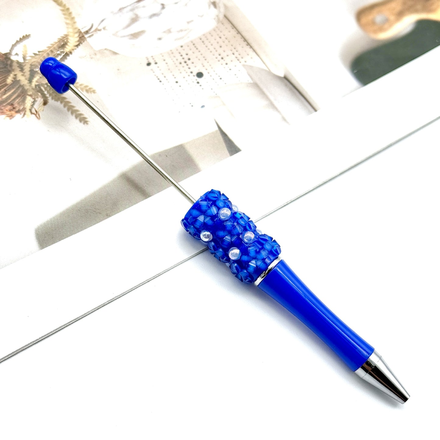 DIY floral pearl bead pen, handmade patch heavy industry beaded ballpoint pen cross-border hot-selling gift pen wholesale